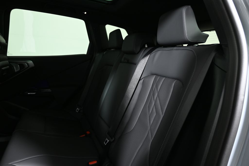 Thumbnail: 2026 BMW X3 - 4