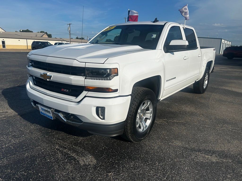 Summit White 2016 Chevrolet Silverado 1500 LT Crew Cab 4WD Pickup Truck Four-Wheel Drive 6-Speed Automatic Overdrive
