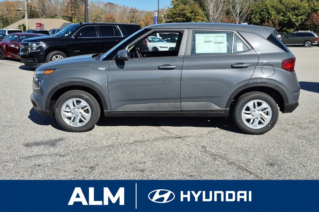 New 2026 Gray Hyundai SE image 10
