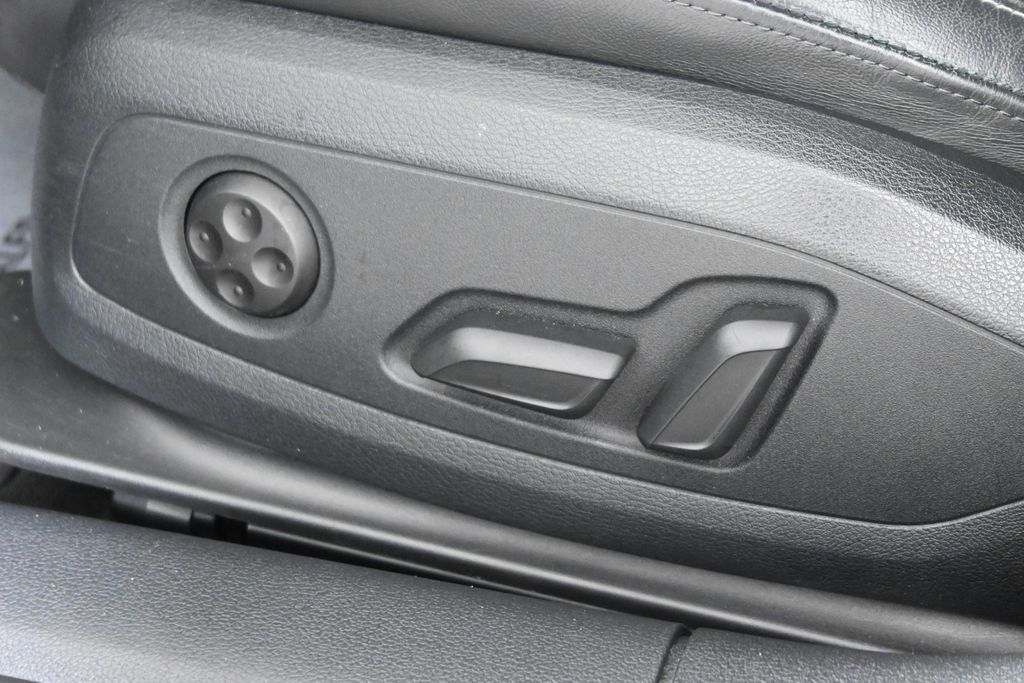 Thumbnail: 2021 Audi A5 - 30