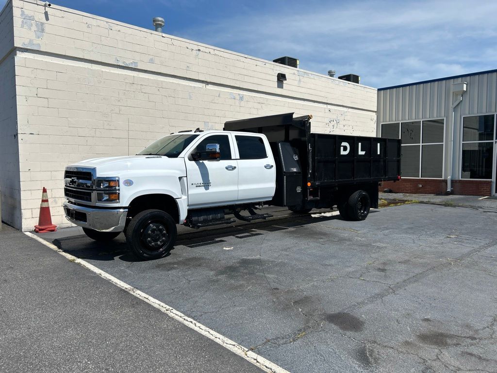 2021 Chevrolet Silverado 5500HD