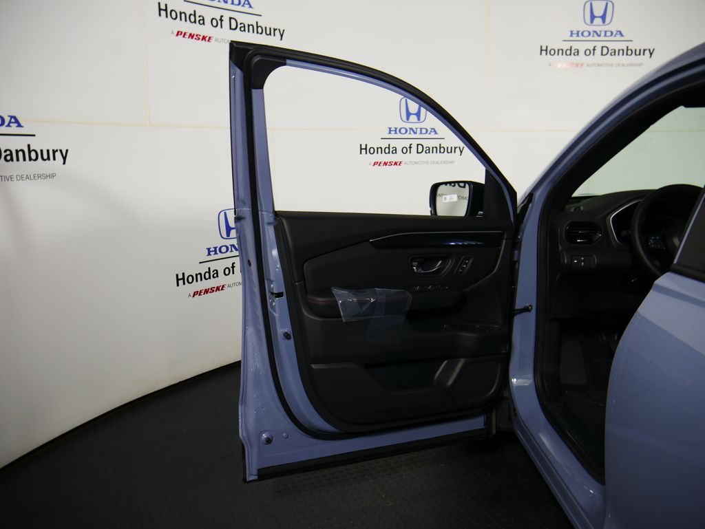 Thumbnail: 2026 Honda Pilot - 11