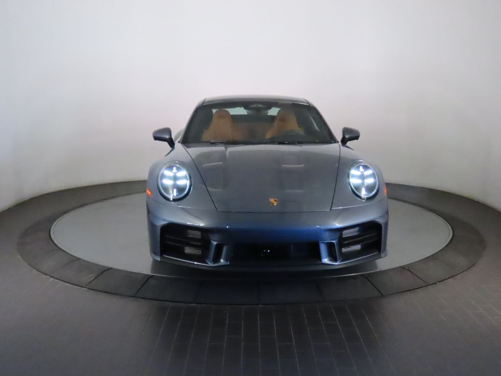 Thumbnail: 2026 Porsche 911 - 10