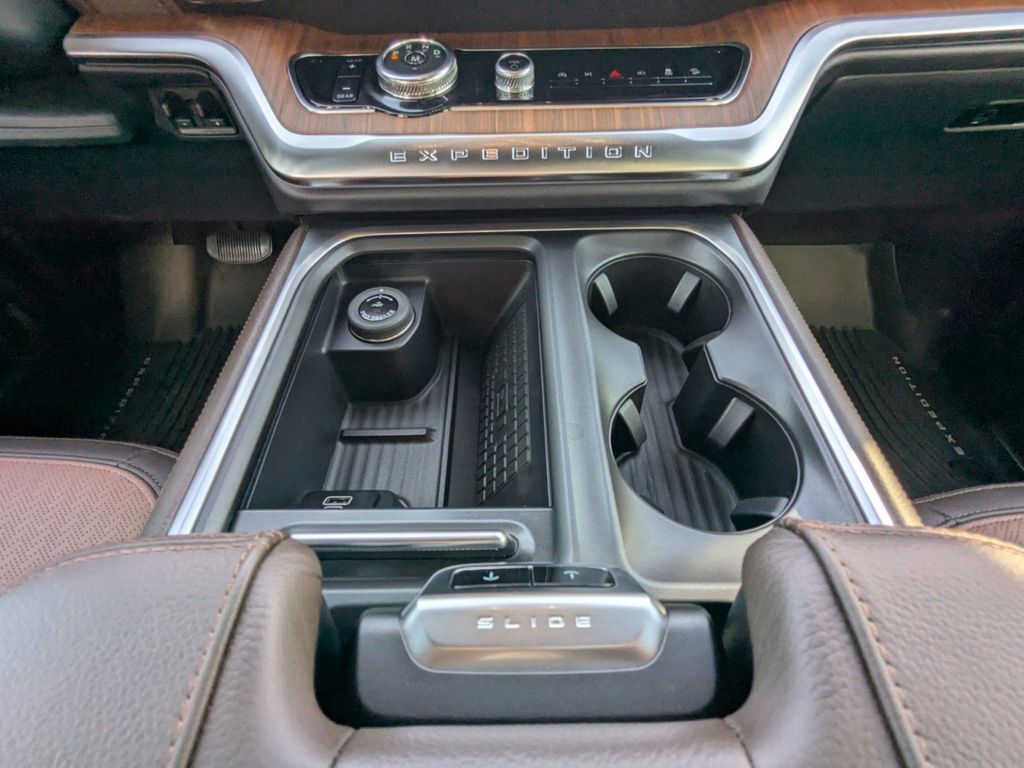 2025 Ford Expedition King Ranch MAX