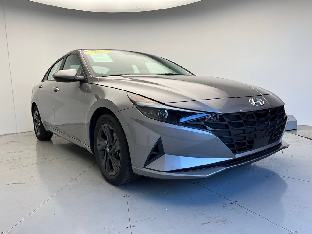 Thumbnail: 2021 Hyundai Elantra - 2
