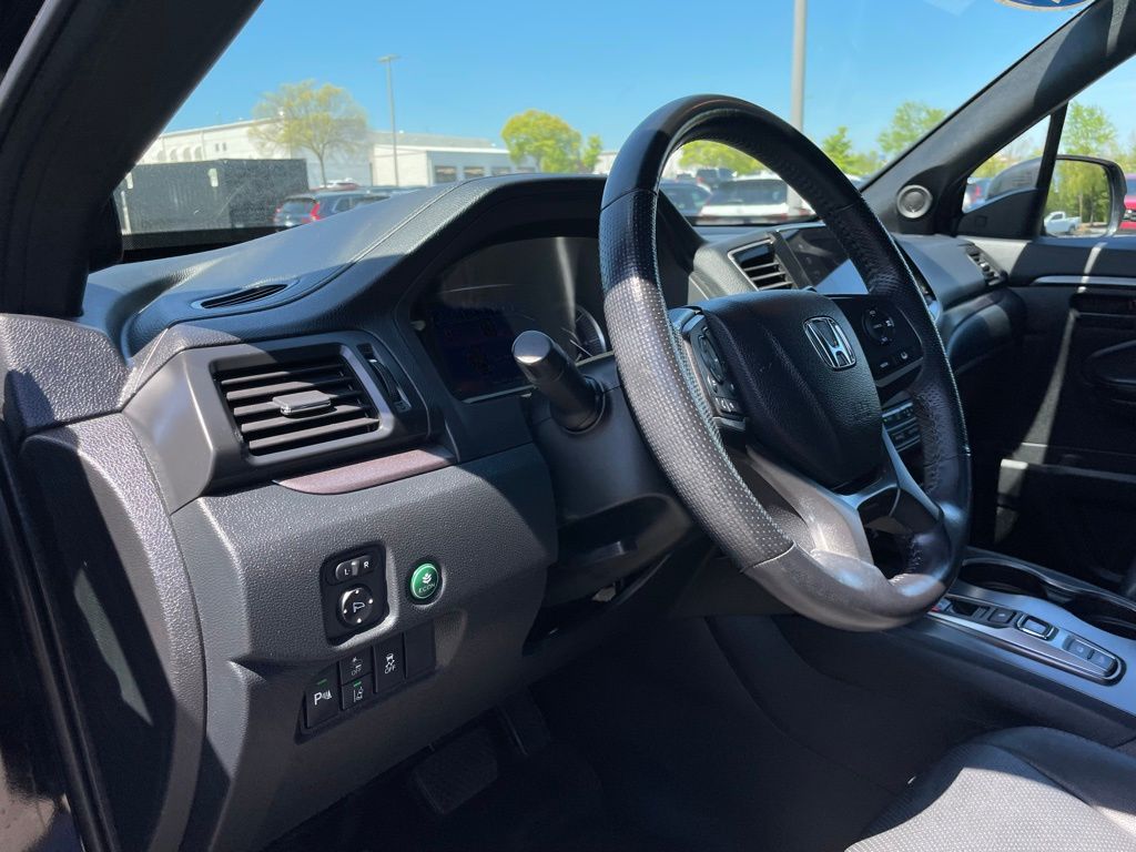 Thumbnail: 2023 Honda Passport - 28