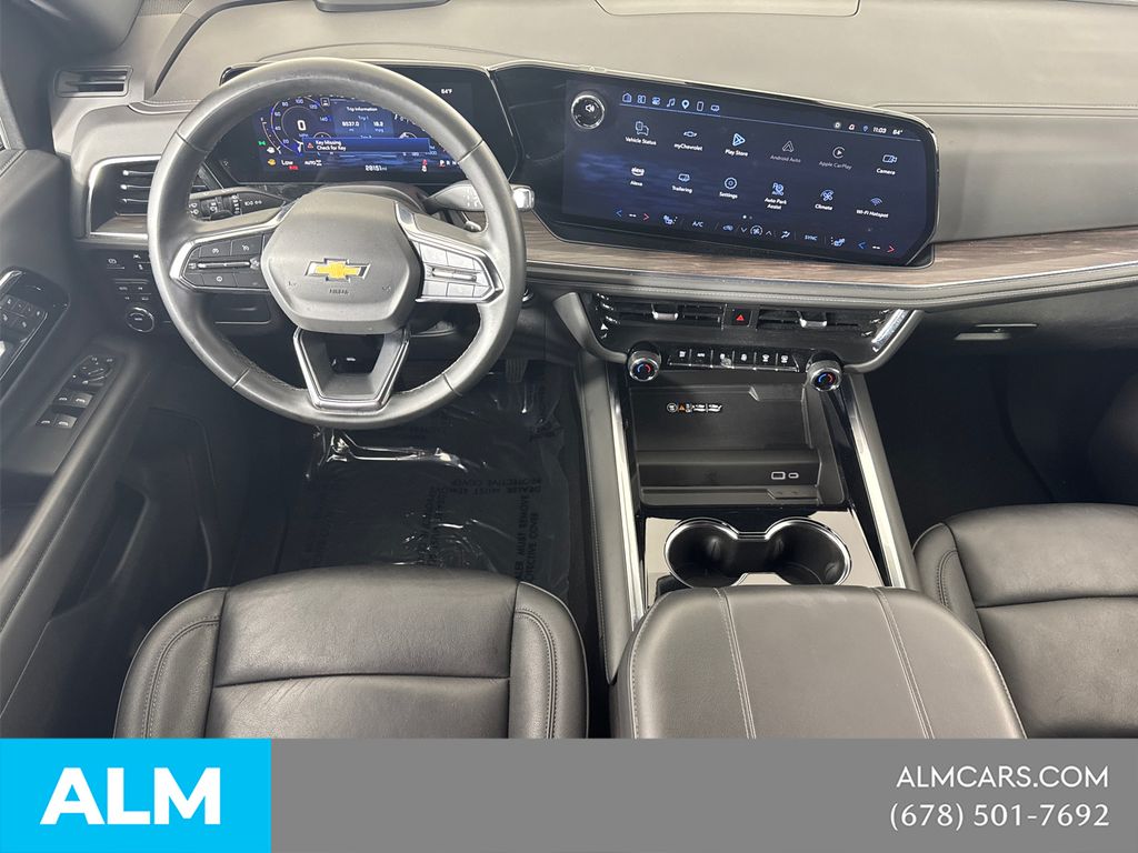 Used 2025 Gray Chevrolet LT image 27