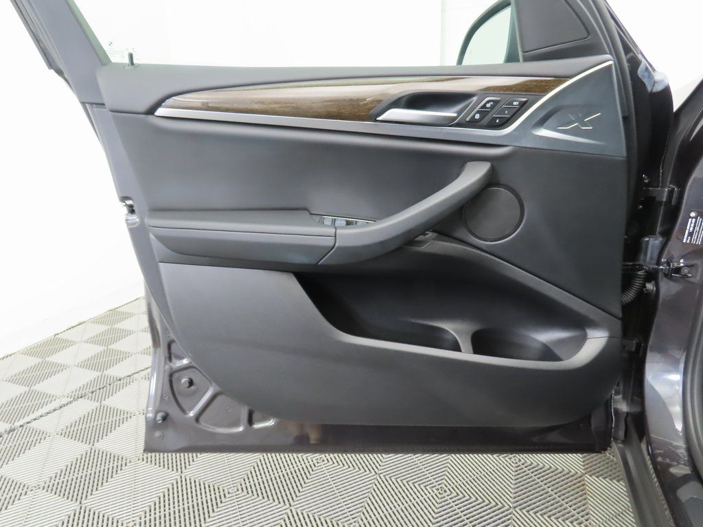 Thumbnail: 2022 BMW X3 - 25