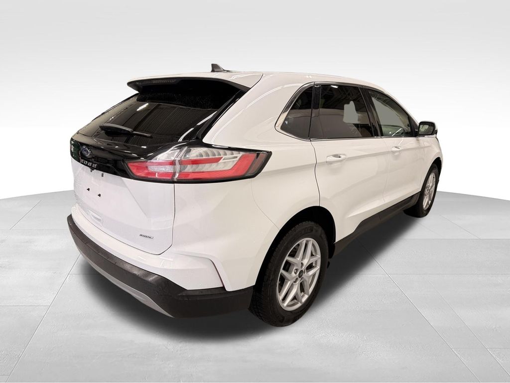 Thumbnail: 2024 Ford Edge - 6