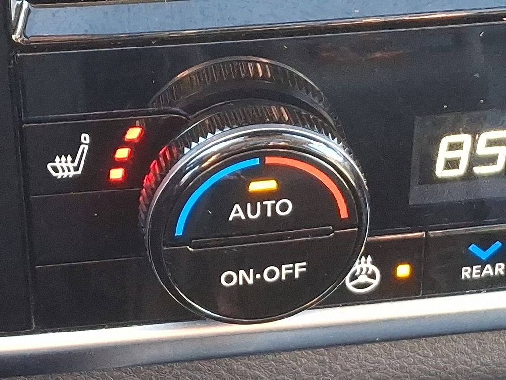 Thumbnail: 2021 Nissan Rogue - 27