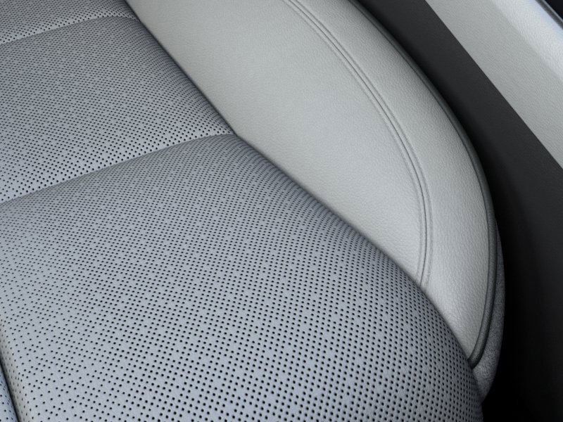 Thumbnail: 2025 Lincoln Aviator - 16