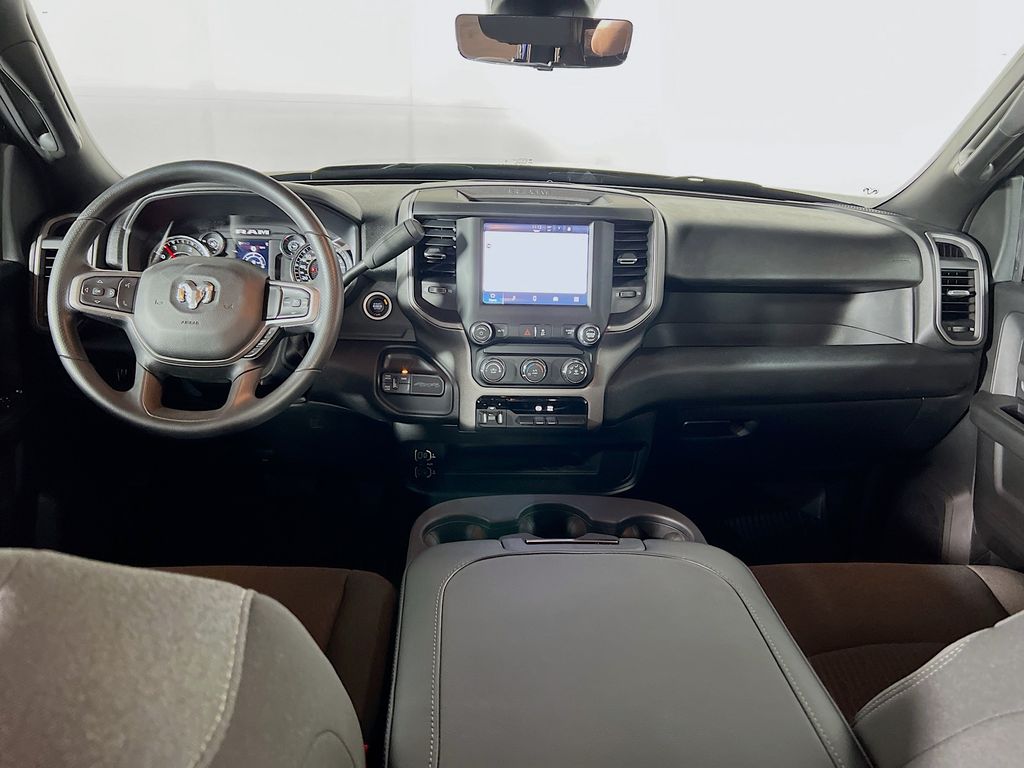 2500 Crew Cab Tradesman