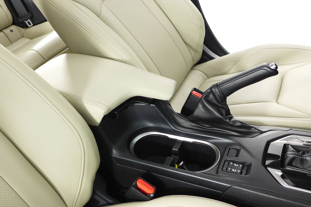 2017 Subaru Impreza Limited 16