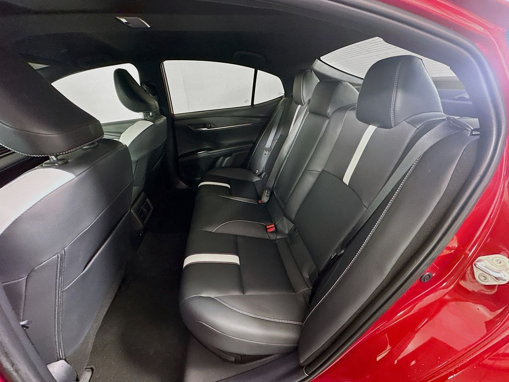 Thumbnail: 2025 Toyota Camry - 24