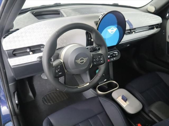 Thumbnail: 2026 MINI Cooper - 9