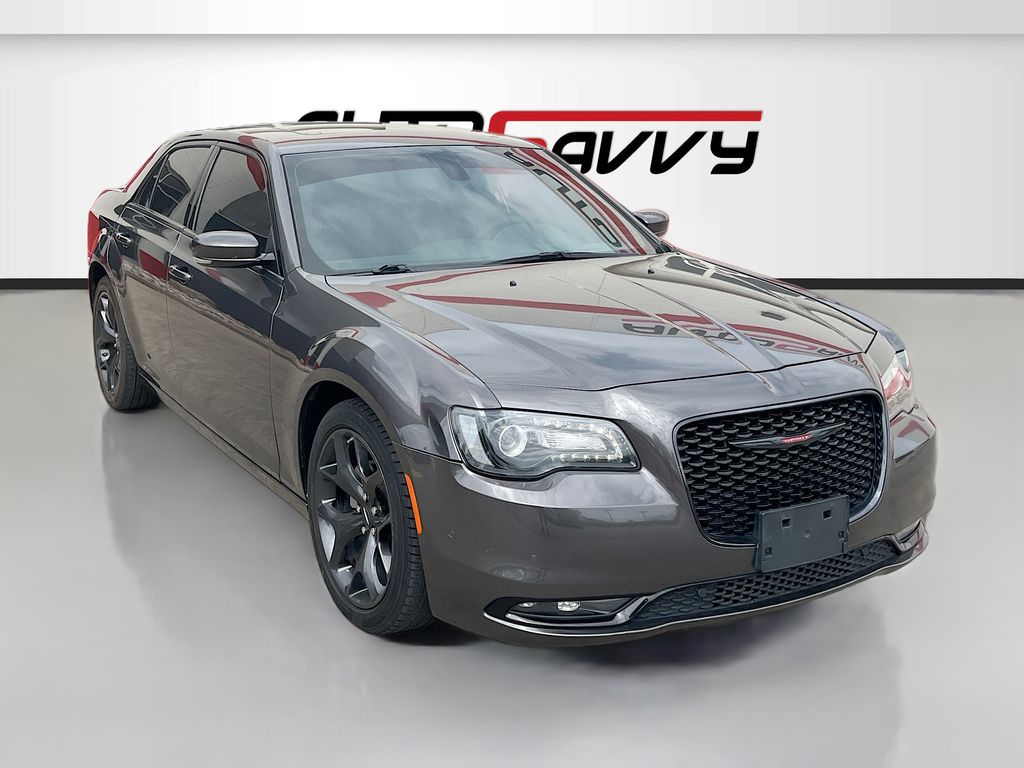 2023 Chrysler 300 S's photo