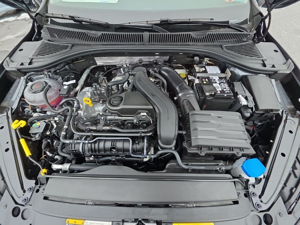 2026 Volkswagen Jetta 1.5T SE Gray at Subaru and VW of Moon Township