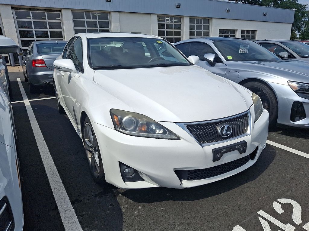Thumbnail: 2011 Lexus IS - 3