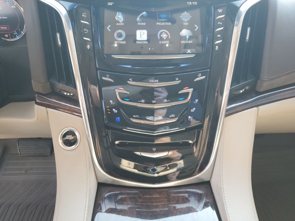 2016 Cadillac Escalade Esv  Utility Luxury Rear Wheel Drive In Austin, Texas
