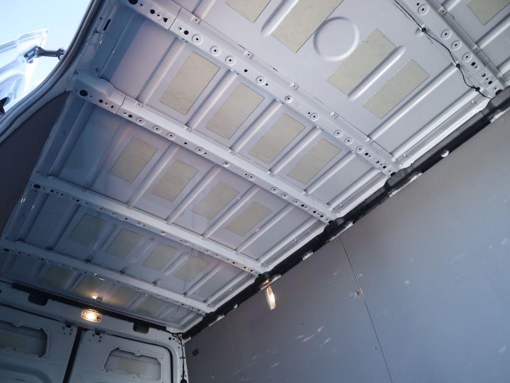 Thumbnail: 2024 Mercedes-Benz Sprinter - 25