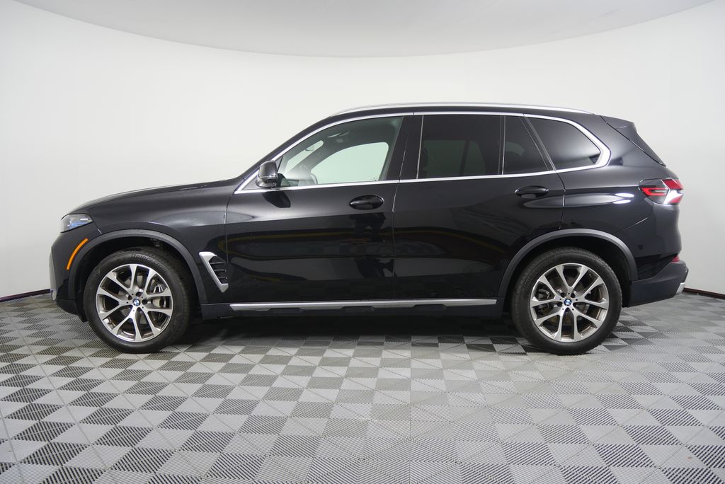 Thumbnail: 2025 BMW X5 - 6