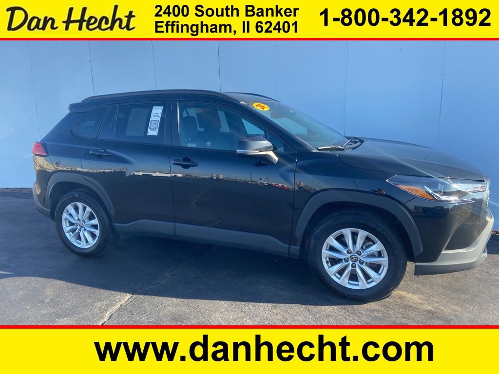 2024 Toyota Corolla Cross LE FWD