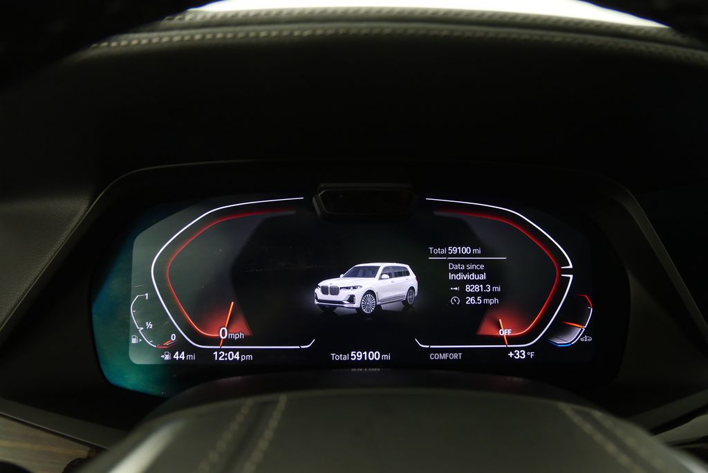 Thumbnail: 2021 BMW X7 - 23