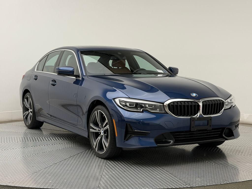 Thumbnail: 2021 BMW 3 Series - 2