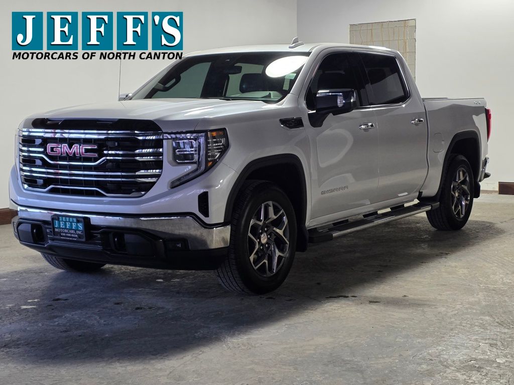 White Frost Tricoat 2023 GMC Sierra 1500 SLT Crew Cab 4WD Pickup Truck Four-Wheel Drive Automatic