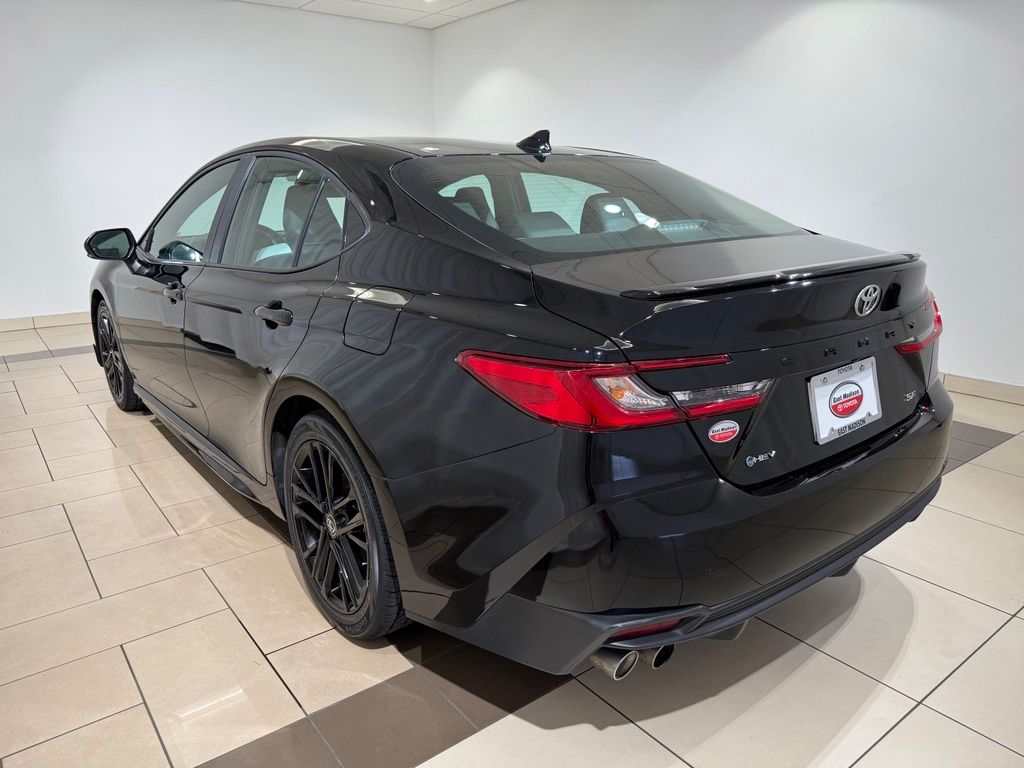 Thumbnail: 2025 Toyota Camry - 3