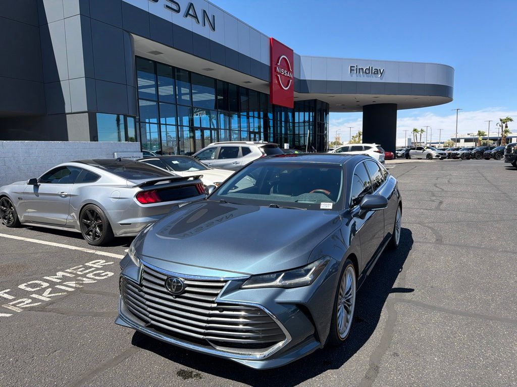 Harbor Gray Metallic 2019 Toyota Avalon Sedan Front-Wheel Drive 8-Speed Automatic