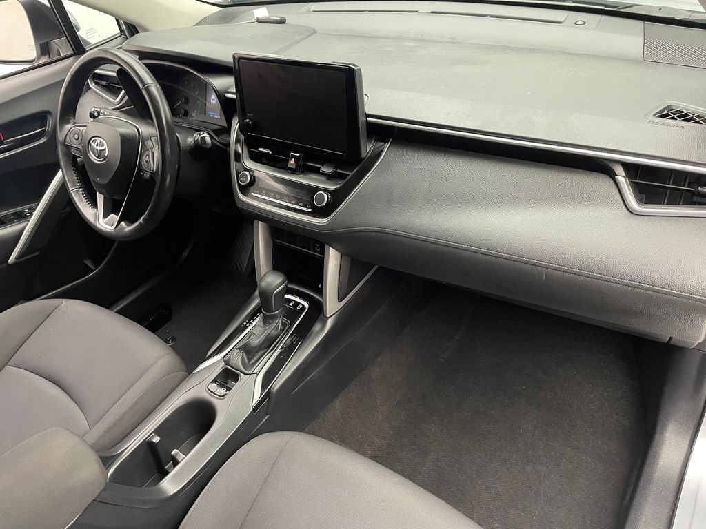 Thumbnail: 2023 Toyota Corolla Cross - 19