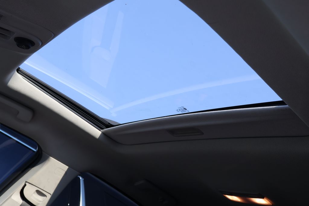 Thumbnail: 2015 Chevrolet Equinox - 29