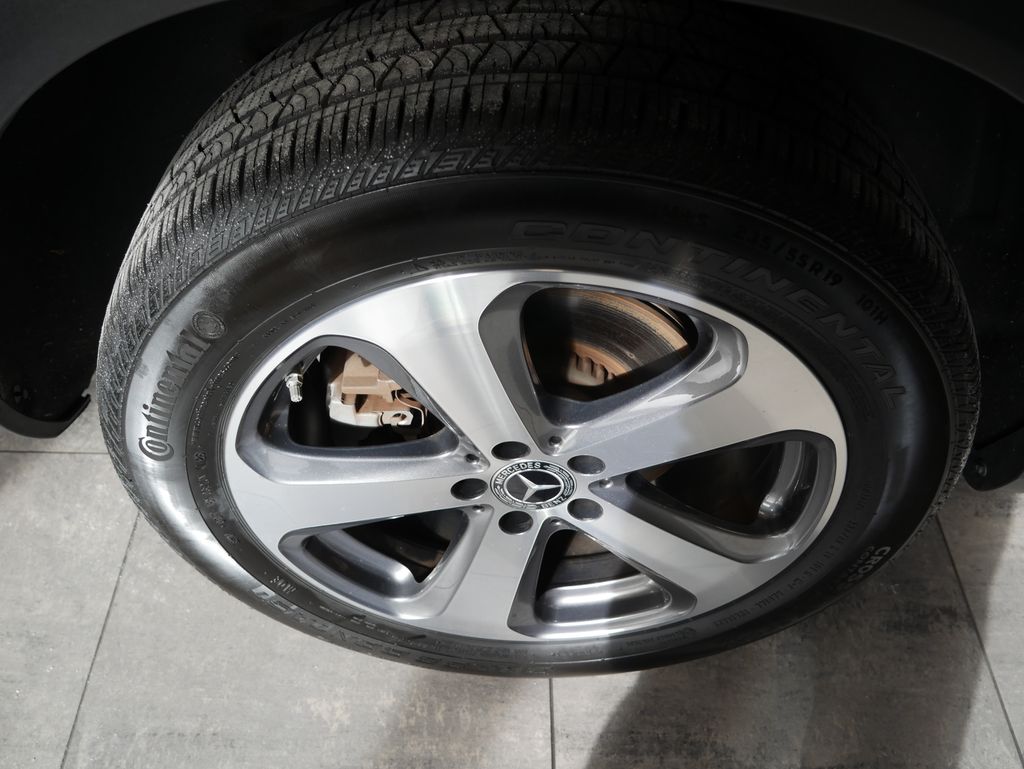 Thumbnail: 2022 Mercedes-Benz GLC - 14