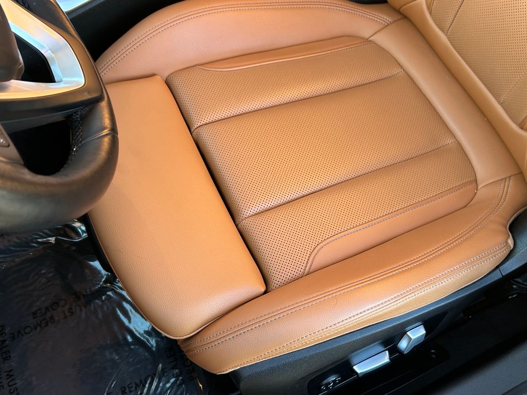 Thumbnail: 2023 BMW 3 Series - 15