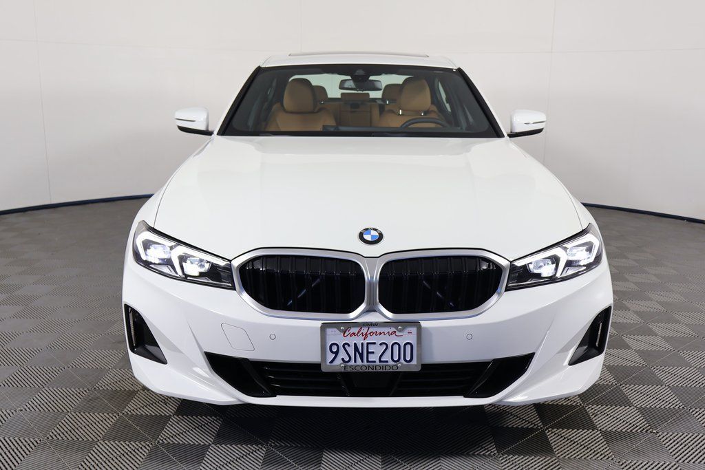 Thumbnail: 2025 BMW 3 Series - 2