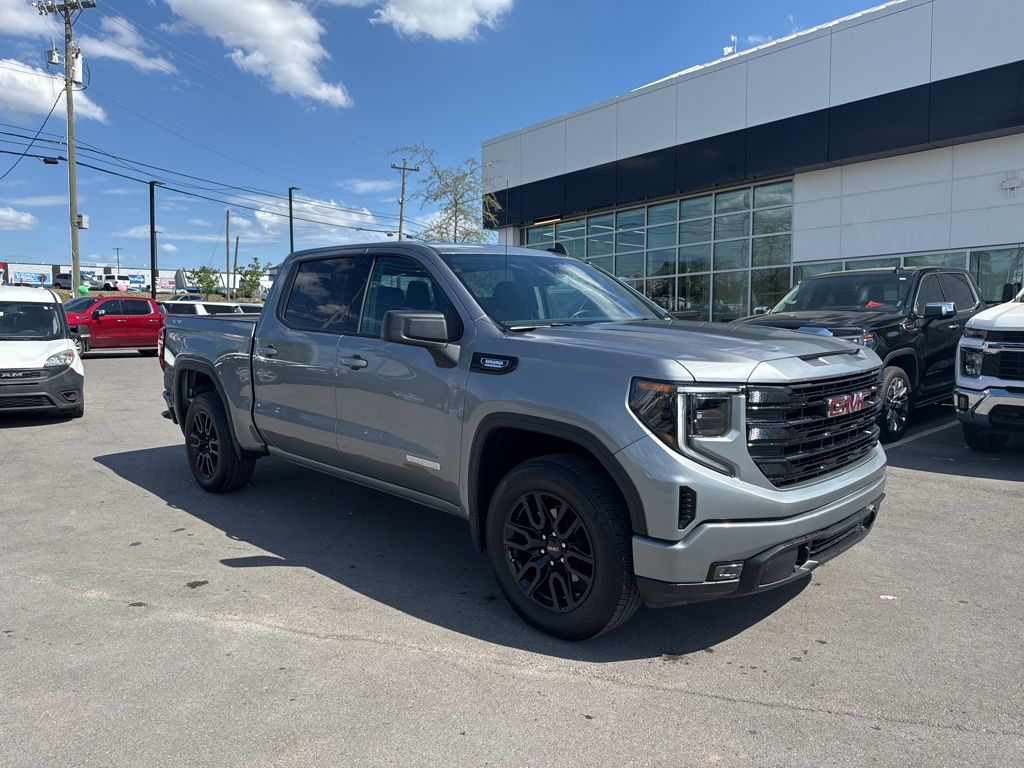 2025 GMC Sierra 1500 Elevation