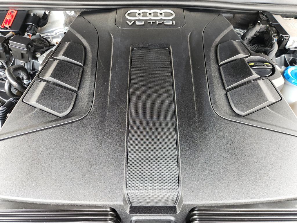 2017 Audi Q7 3.0 TDI Premium Plus Gray at Toyota of Victoria