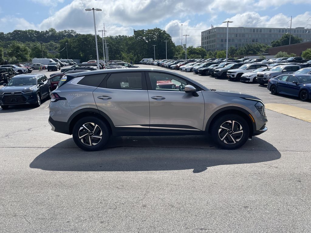 Used 2025 Kia Sportage Hybrid SUV