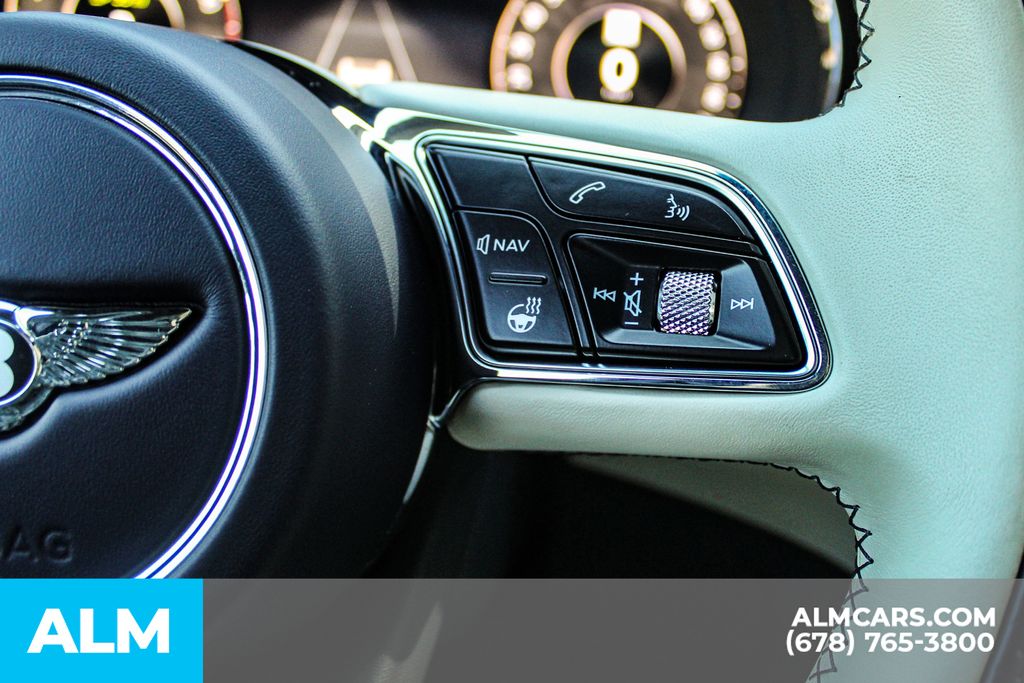 Used 2024 Blue Bentley S image 26
