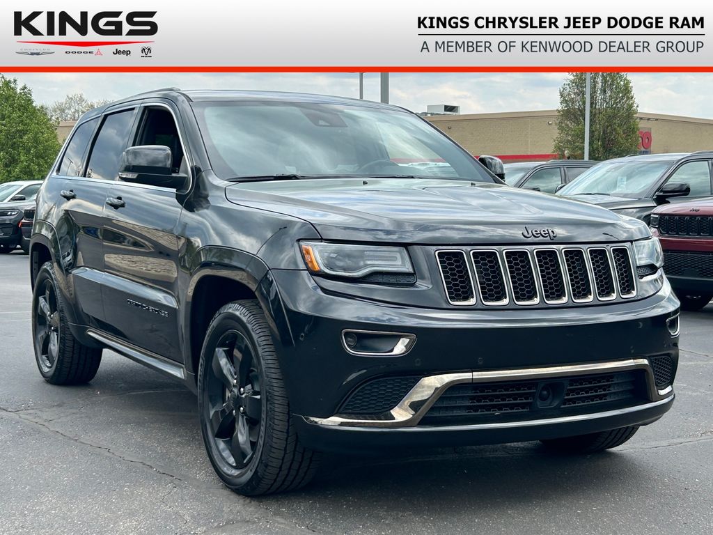 Brilliant Black Crystal Pearlcoat 2016 Jeep Grand Cherokee SUV / Crossover Four-Wheel Drive 8-Speed Automatic