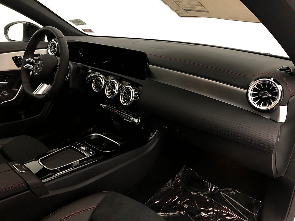 Thumbnail: 2024 Mercedes-Benz CLA - 17