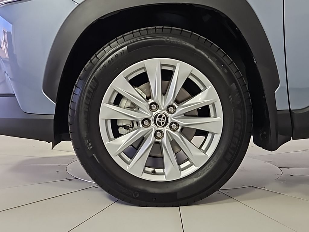 Thumbnail: 2022 Toyota Corolla Cross - 5