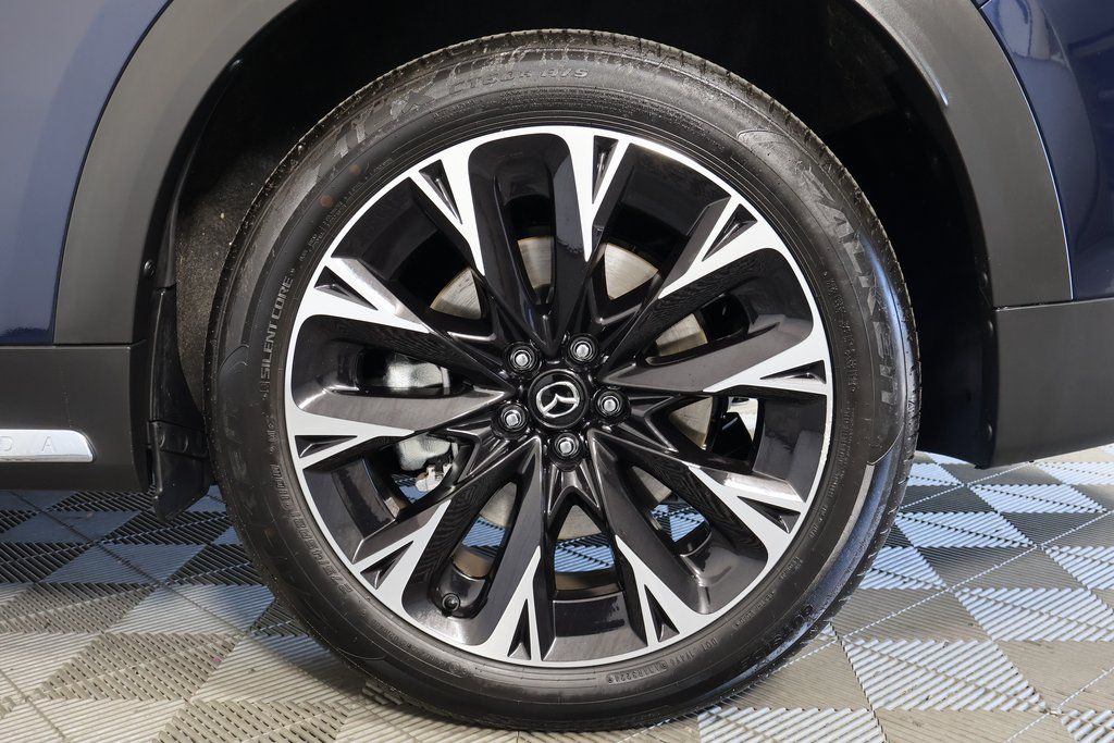 Thumbnail: 2025 Mazda CX-90 - 17