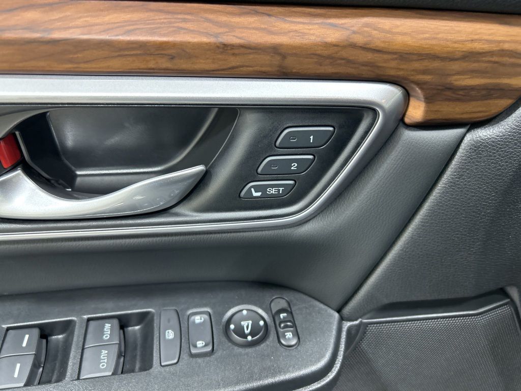 used 2020 Honda CR-V car, priced at $24,928