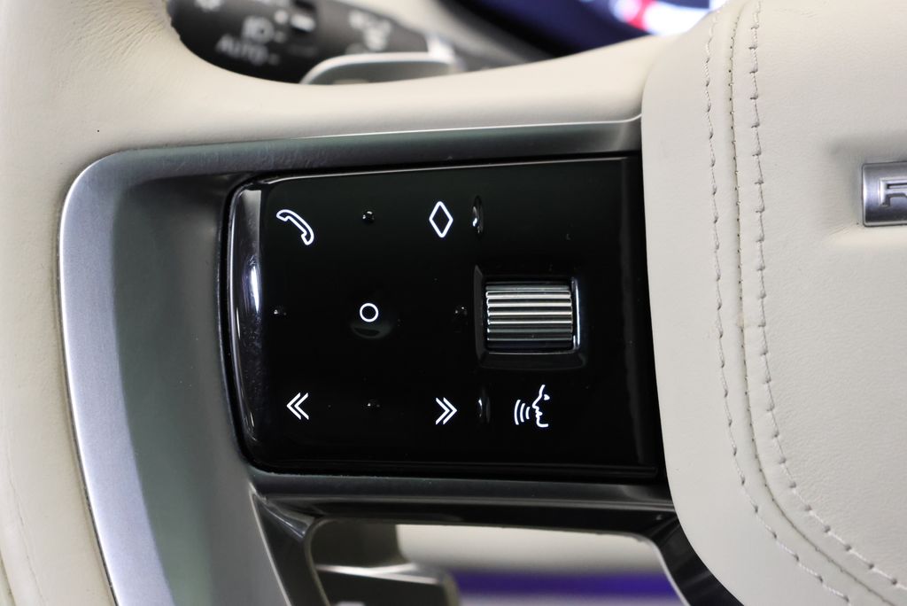 Thumbnail: 2023 Land Rover Range Rover - 18