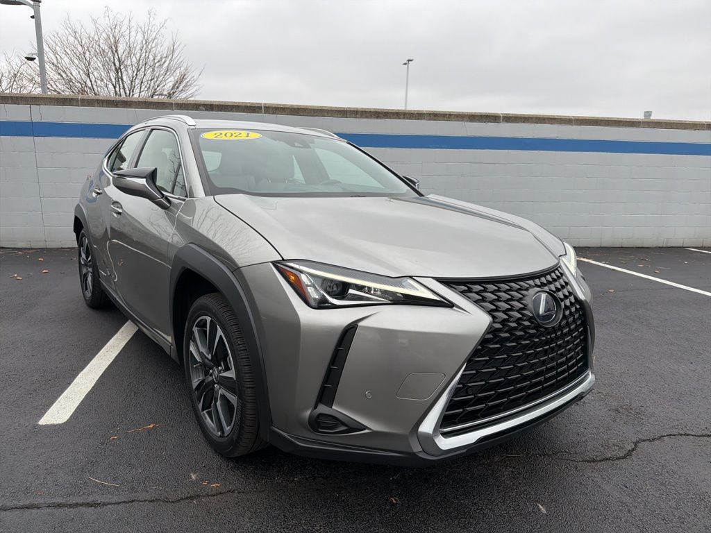Thumbnail: 2021 Lexus UX - 7