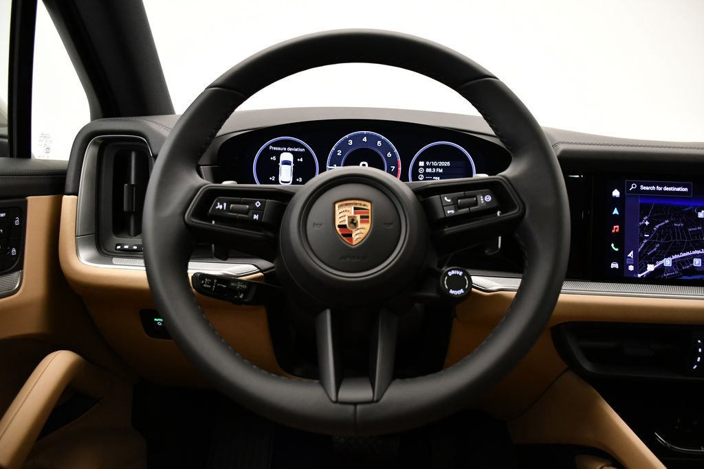 Thumbnail: 2026 Porsche Cayenne - 25