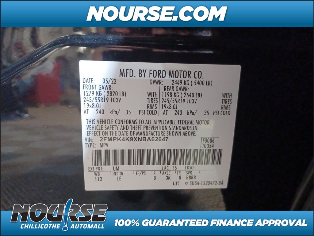 2022 Ford Edge Titanium photo