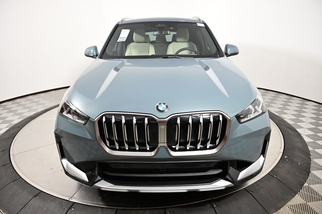 2025 BMW X1 xDrive28i 8